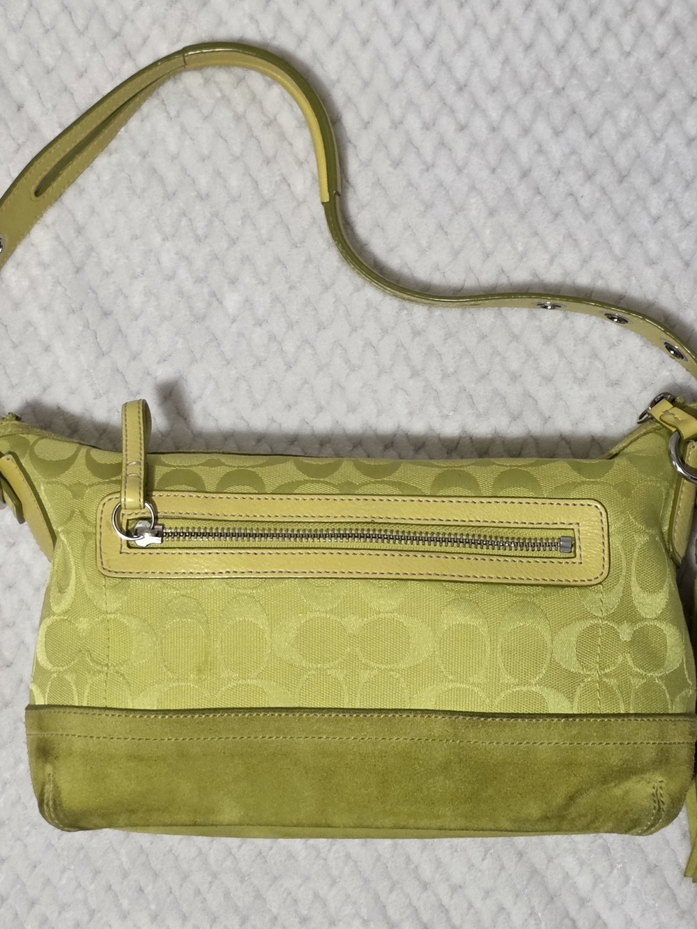 Coach Signature Jacquard Shoulder Bag in Chartreuse with Tassel - Picture 4 of 13